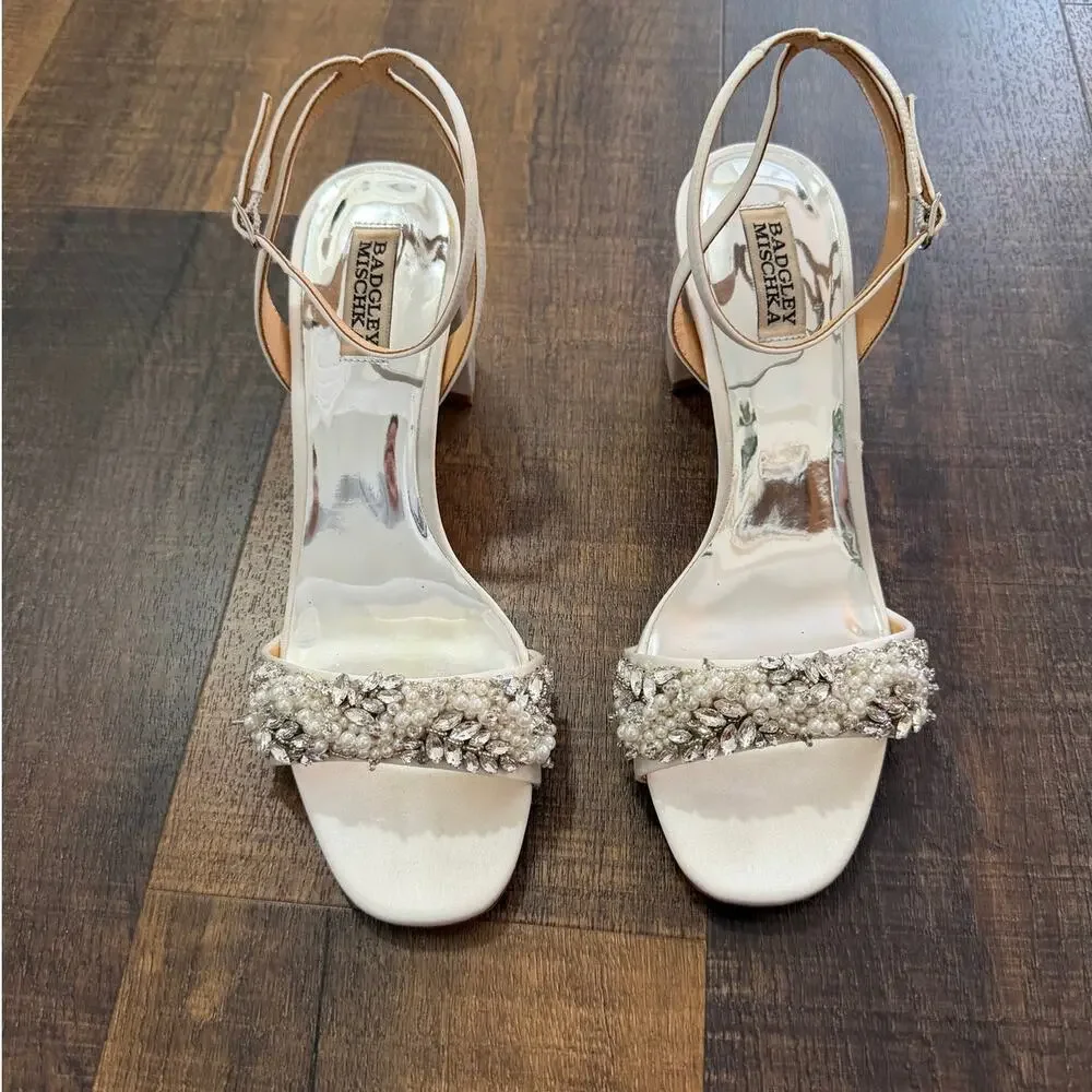 Badgley Mischka these badgley
